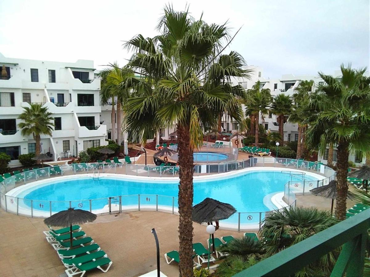 Lovely Apartment Mira With Pool Пуерто-дель-Кармен Екстер'єр фото